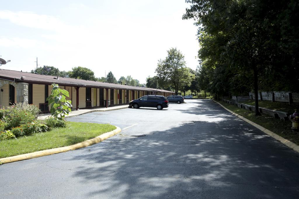 Knights Inn - Battle Creek Esterno foto