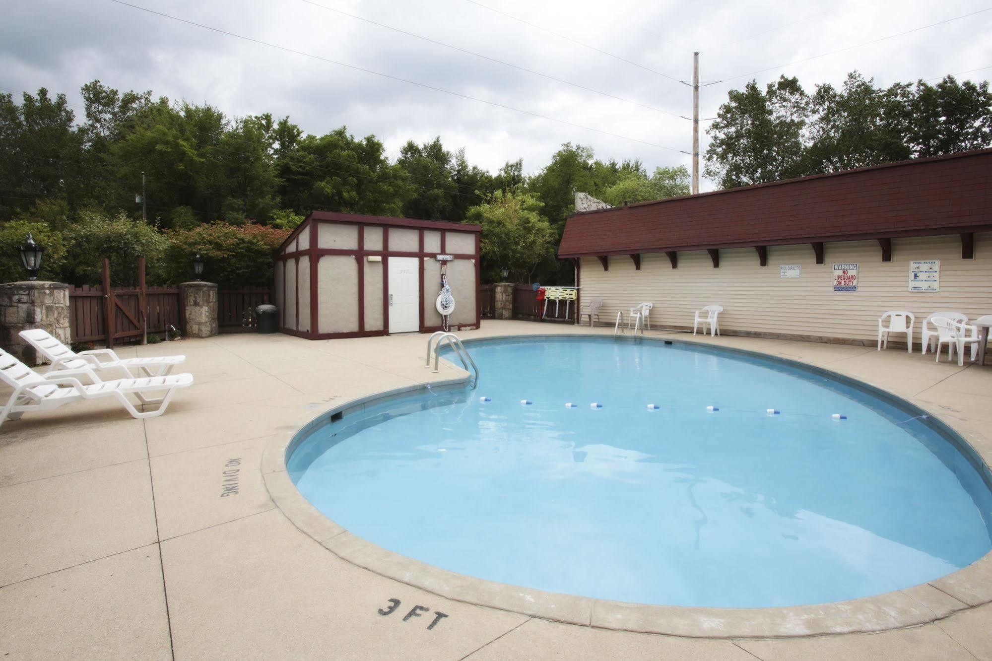 Knights Inn - Battle Creek Esterno foto