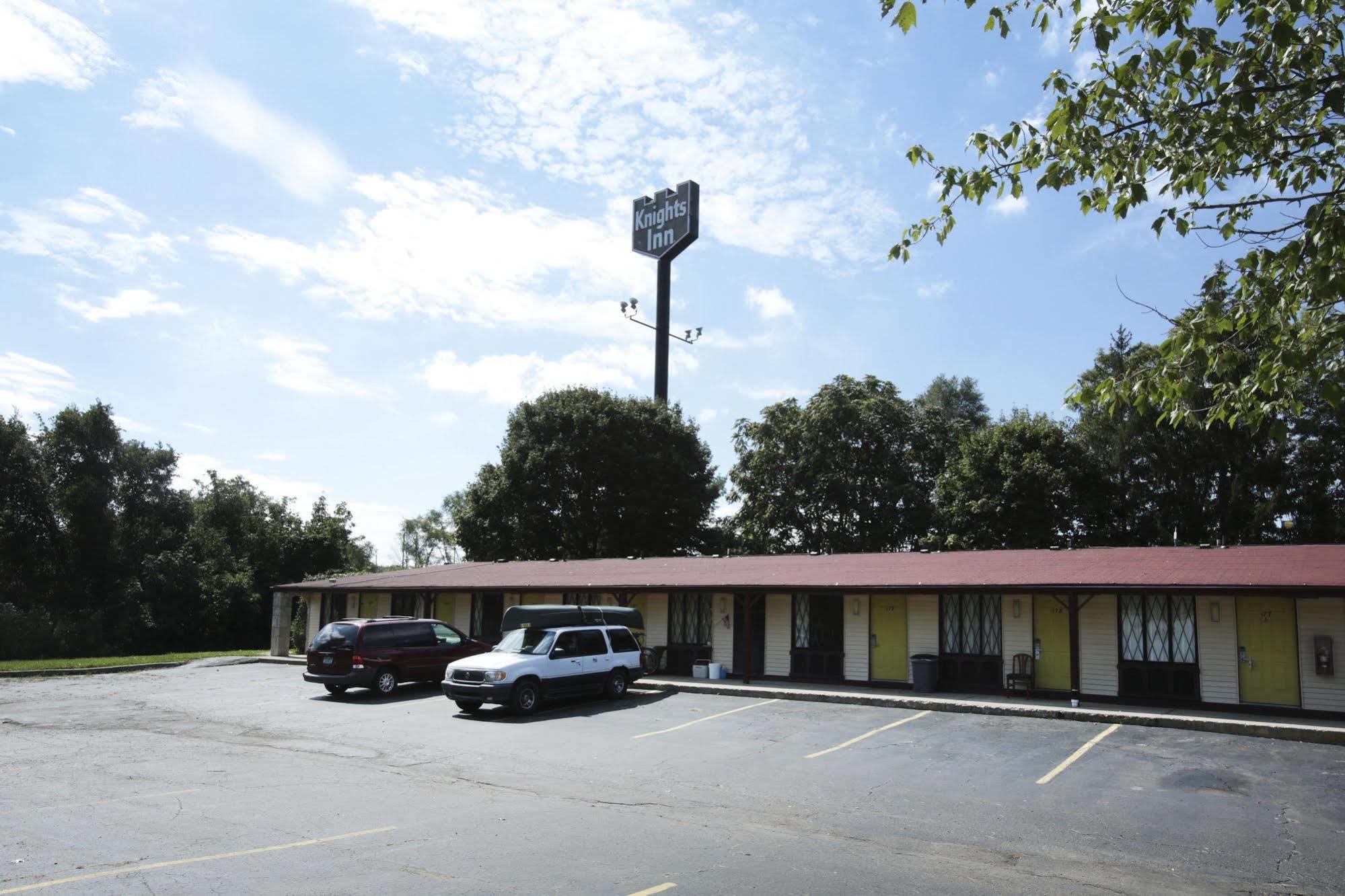 Knights Inn - Battle Creek Esterno foto