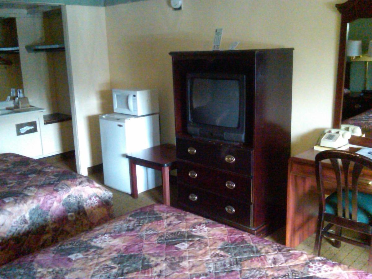 Knights Inn - Battle Creek Camera foto